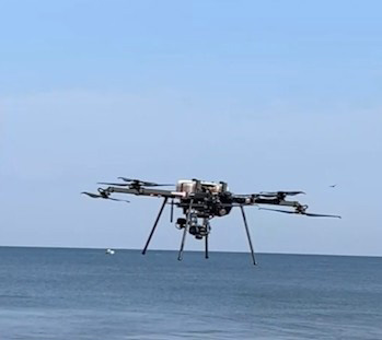 余市湾でハイブリッドドローンの検証～長時間飛行・長距離伝送を実証～